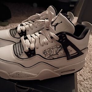 Jordan 4 Retro SE in White, Black, and Volt